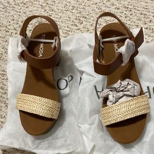 Top Moda size 6 “Melissa” platform heels